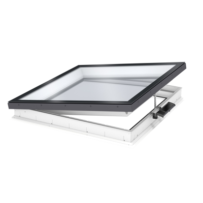 Immagine per Solar powered & electrically vented glass rooflight w. Flat glass CVU ISU2093
