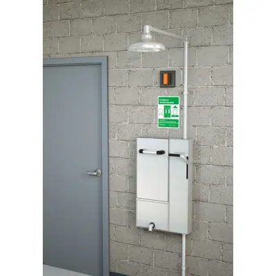 Image pour GBF2173, Recessed Safety Station with Drain Pan, Surface Mounted