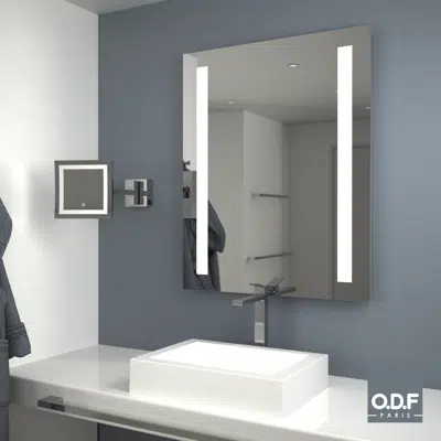 Obrázek pro Mirror with 2 vertically integrated LED light bands and defogger 70 x 90cm