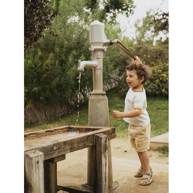 Playground Pump with rinsing device | Playground Equipment | Water Pump