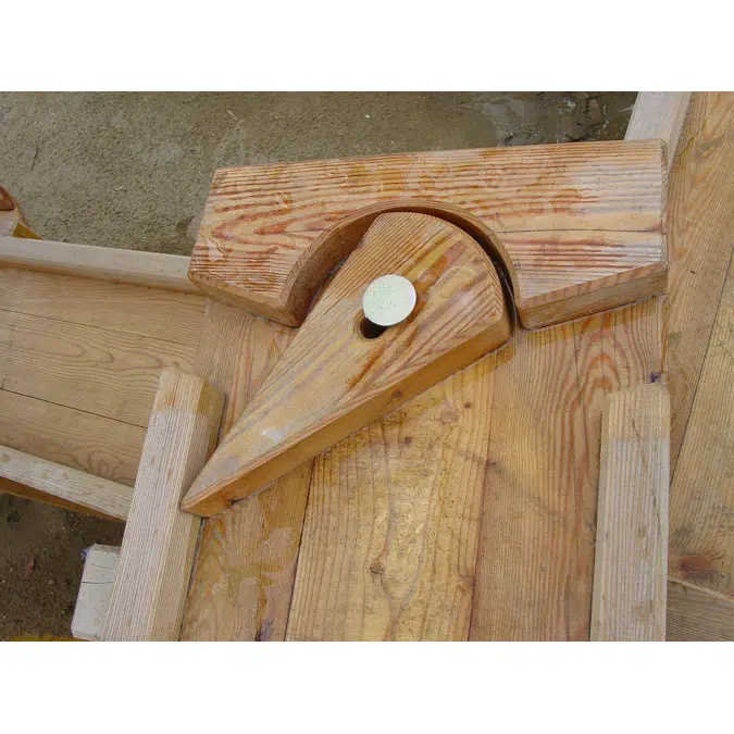 Channel with wedge seal | Playground Equipment | Water Channel