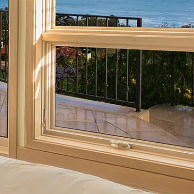 Image pour Premium Coastal: Awning Window