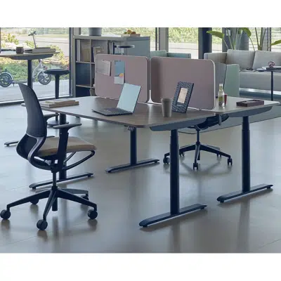 Image for se lab e desk