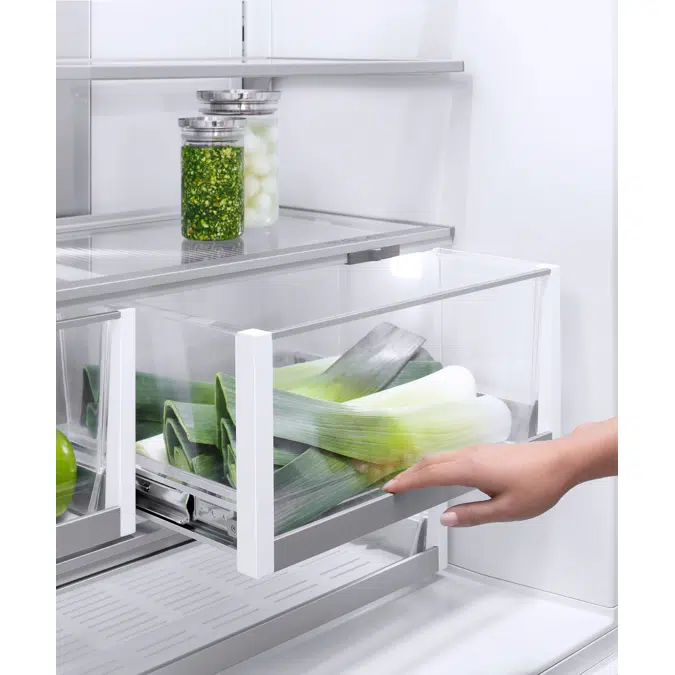 90cm Series 7 Integrated French Door Refrigerator Freezer