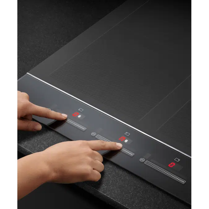 24" Series 7 4 Zone Induction Cooktop, with SmartZone