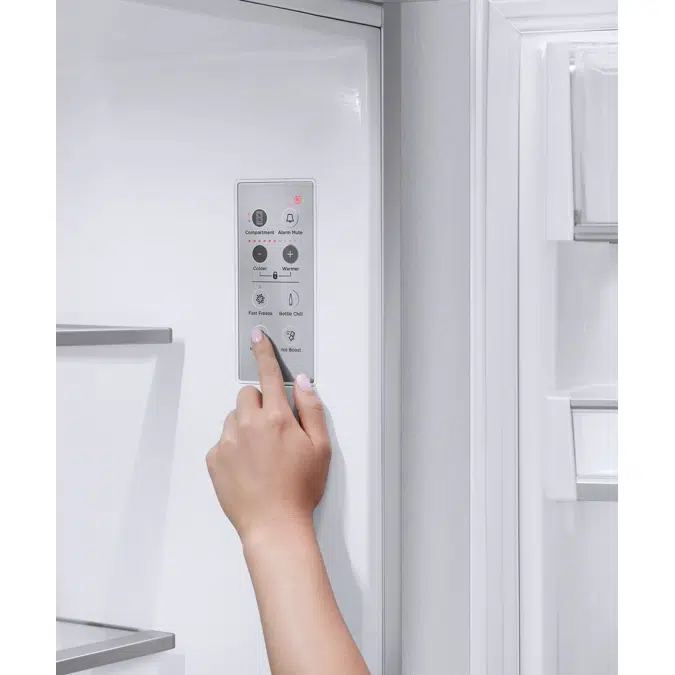 90cm Series 7 Integrated French Door Refrigerator Freezer, Ice & Water