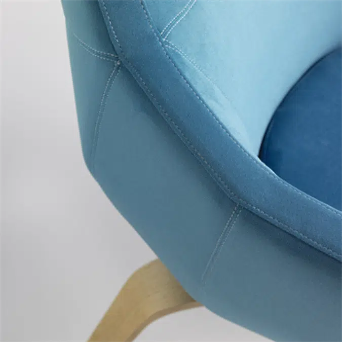 Lua Armchair