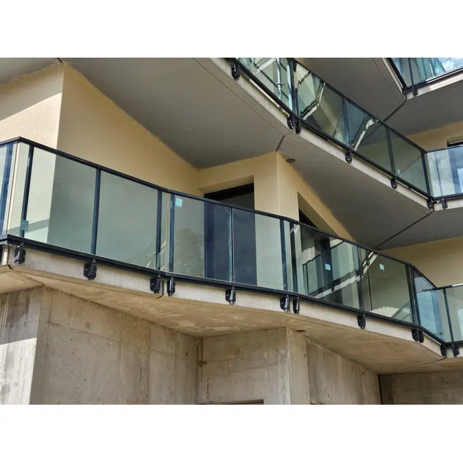 Klair - garde-corps vitré axé | pose nez de dalle 