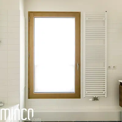 Imagem para FTV09 | French opening window triple glazed with tilt and turn}