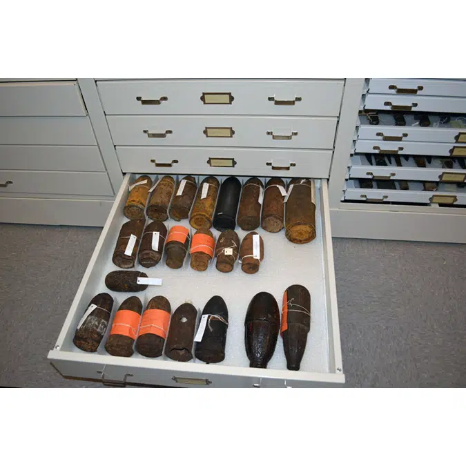 Nantucket Drawers and Trays on 4-Post Shelving