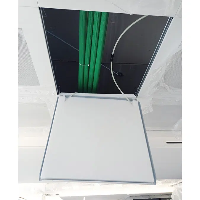 0635 – Multilayer pipe in polyethylene with aluminium coil and thermal insulation sheath. Green color.