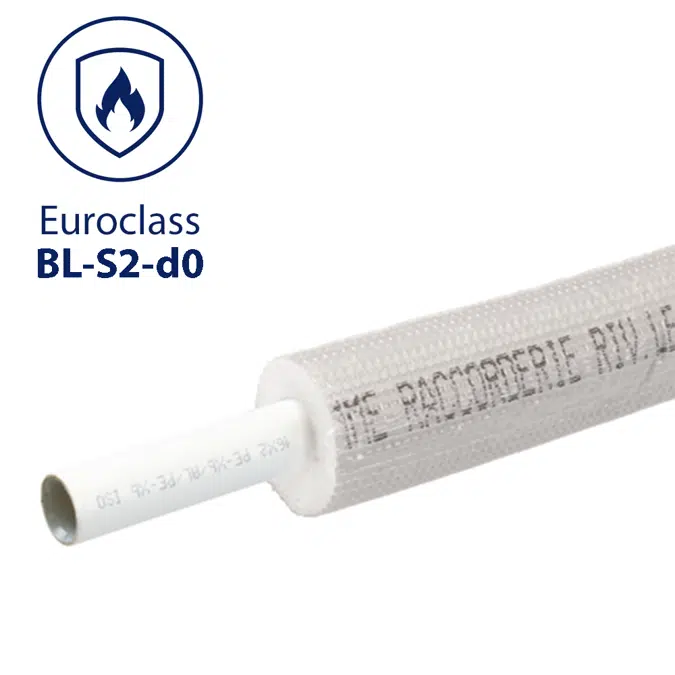 0636 – Multilayer pipe in polyethylene with aluminium coil and thermal insulation sheath. Gray color.