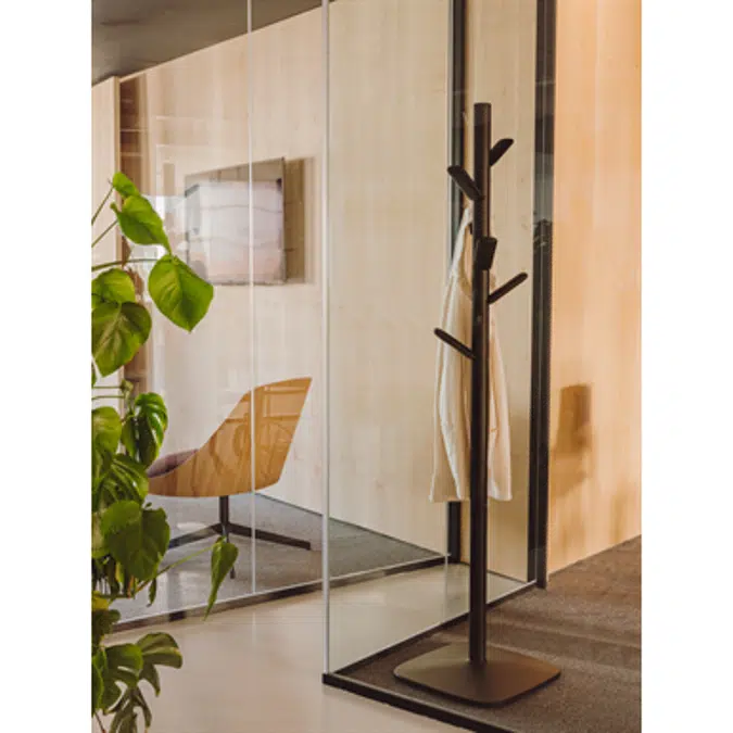 Caddy coat stand