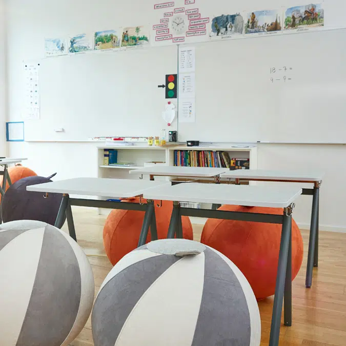 StandUp DESK STUDENT 70x60 cm