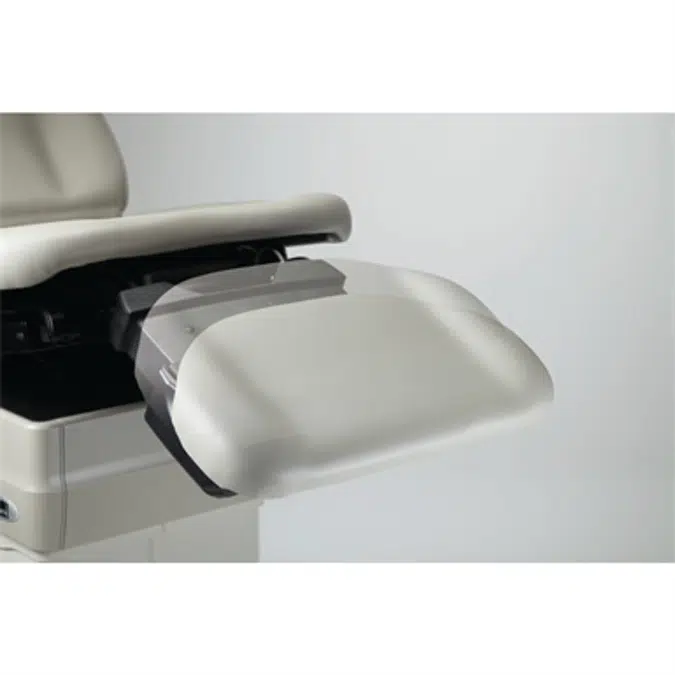 Midmark 630 HUMANFORM® Procedures Chair