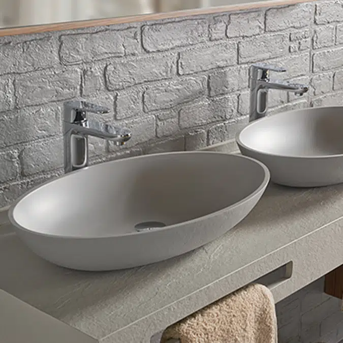 ON-TOP Oval Washbasin 585x380x110mm