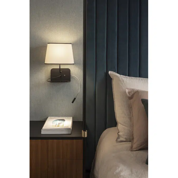 ESCALE - LEFT FIXED WALL LAMP USB LED
