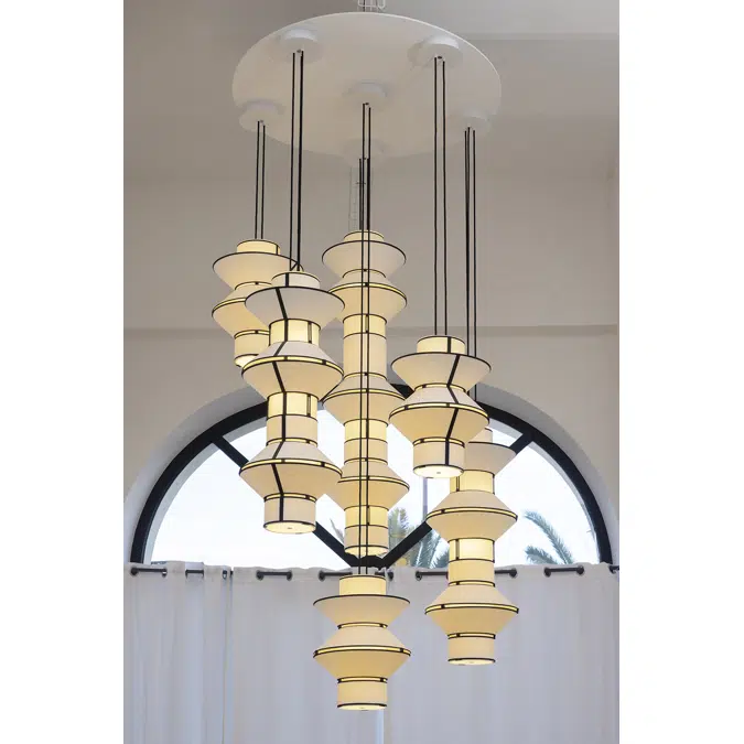 TOWER - MEDIUM PENDANT LIGHT