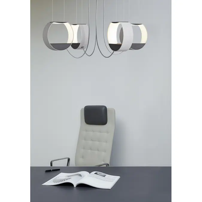 EAU DE LUMIÈRE - CHANDELIER 4 SMALL CIRCLE