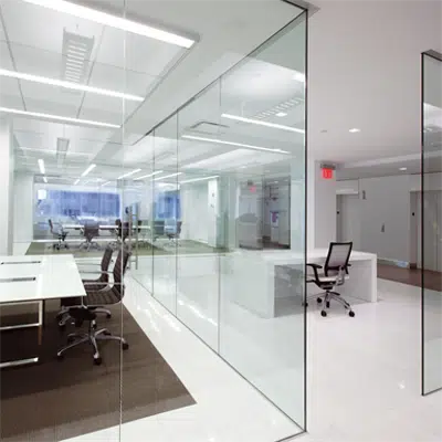 afbeelding voor Interior Glass Walls PURE® Series - Enclosed Pivot - BTS Closer_r14