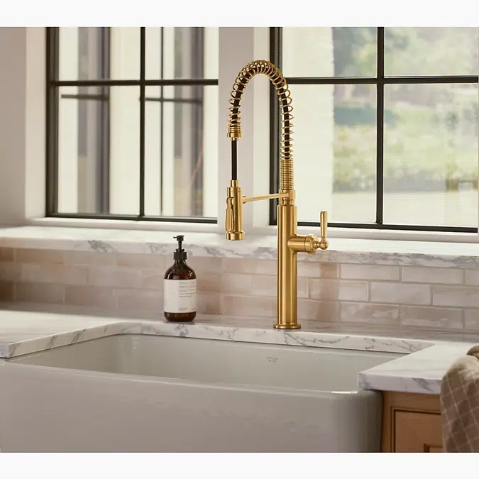 Edalyn™ by Studio McGee Semi-professional kitchen sink faucet with two-function sprayhead