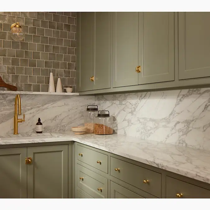 Edalyn™ by Studio McGee Pull-down kitchen sink faucet with three-function sprayhead