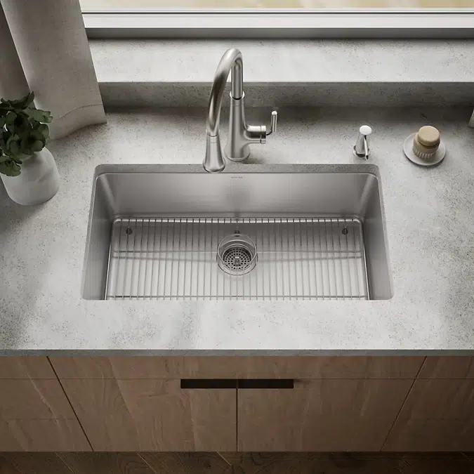 Prologue® 32-3/16" undermount single-bowl kitchen sink