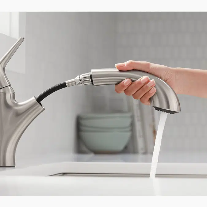 Jolt® Pull-out kitchen sink faucet with two-function sprayhead