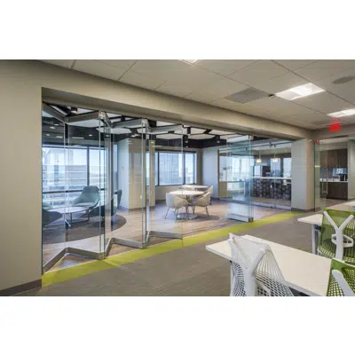画像 NanaWall® FSW75 - All Glass Folding Frameless System
