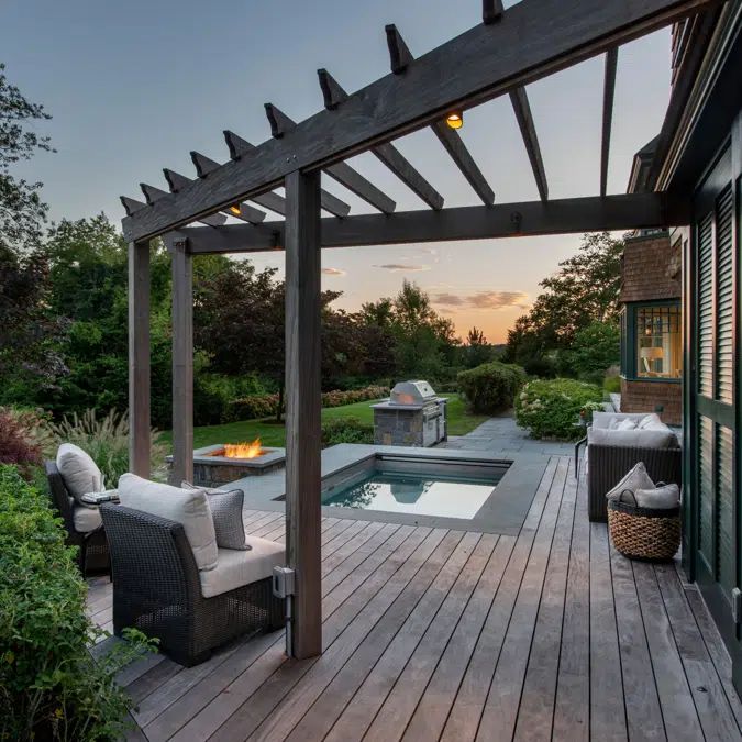 Precast Concrete Plunge Pool, Full Plunge (13′x7′)