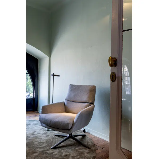 Cordia26 Easy Chair