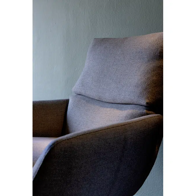 Cordia26 Easy Chair