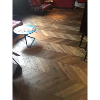 画像 Parquet chêne contrecollé et massif, plancher d'autrefois, 2AN Route 4, Point de Hongrie