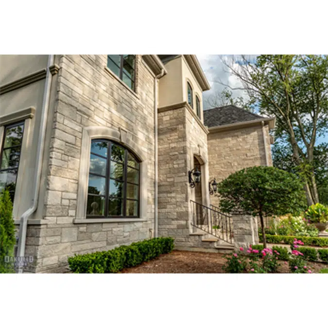 Fond du Lac Niagara Ledge - Natural Stone Veneer