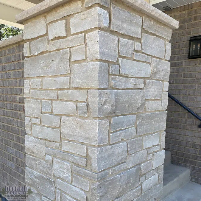 Fond du Lac Stone Gate - Natural Stone Veneer