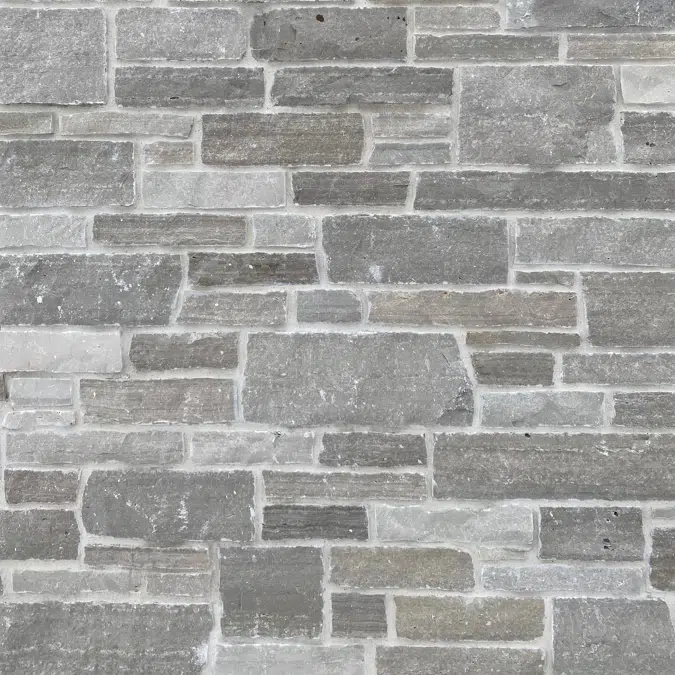 Fond du Lac Stone Gate - Natural Stone Veneer