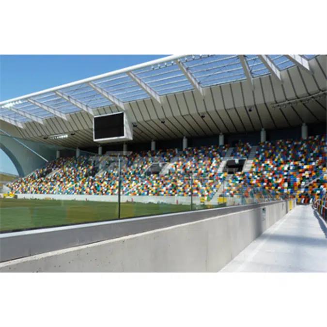 Ninfa Stadio, the glass railing for sports facilities