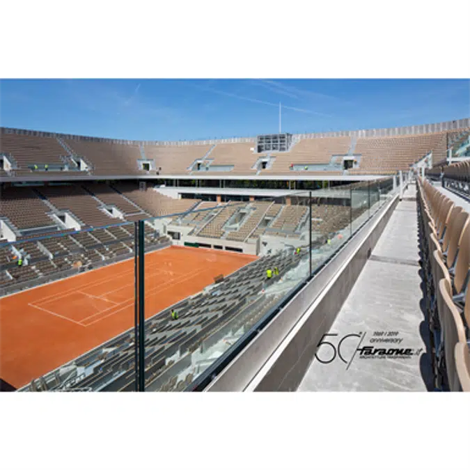 Ninfa Stadio, the glass railing for sports facilities