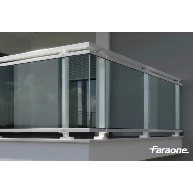 Maior Evo Plus Glass and aluminium balustrade