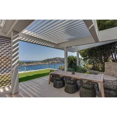 kuva kohteelle Aero Louvered Roof Pergola