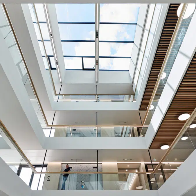 GM RAILING® UNI glass railing