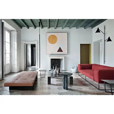 Love me, Love me not Coffee Table Circle图像