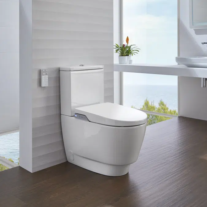 GALA-INNOVA. Shower toilet 68,5 x 38,5 cm