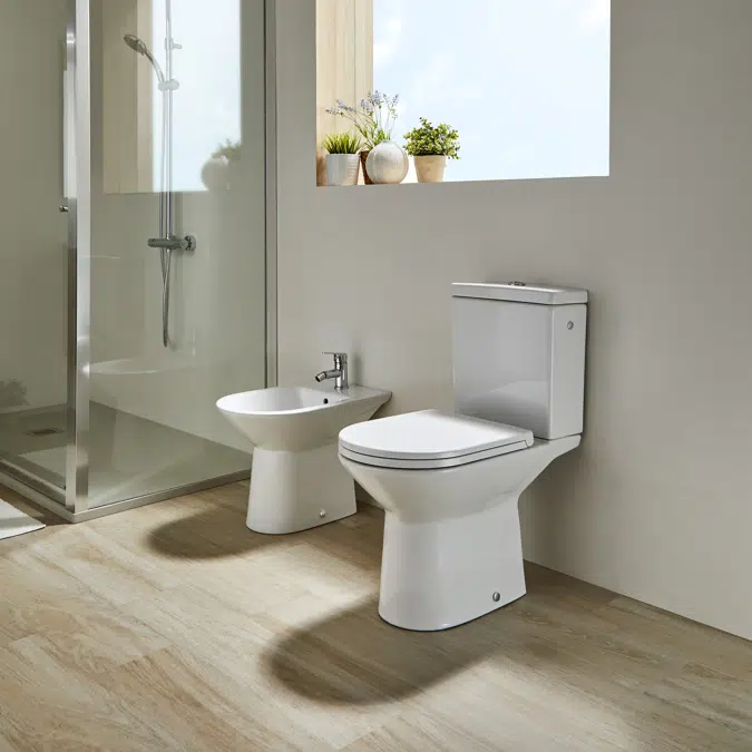 Wallis Close Coupled Toilet inc Soft Close Seat