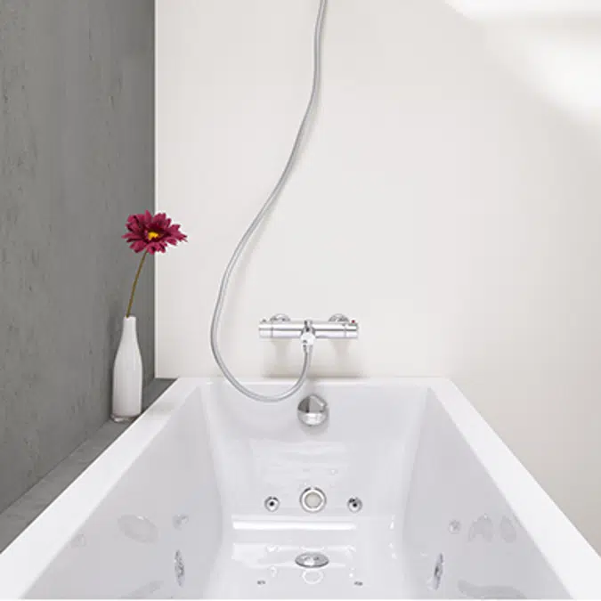 Mitta Hydromassage bath water+air. 1700x700 mm with headrest.