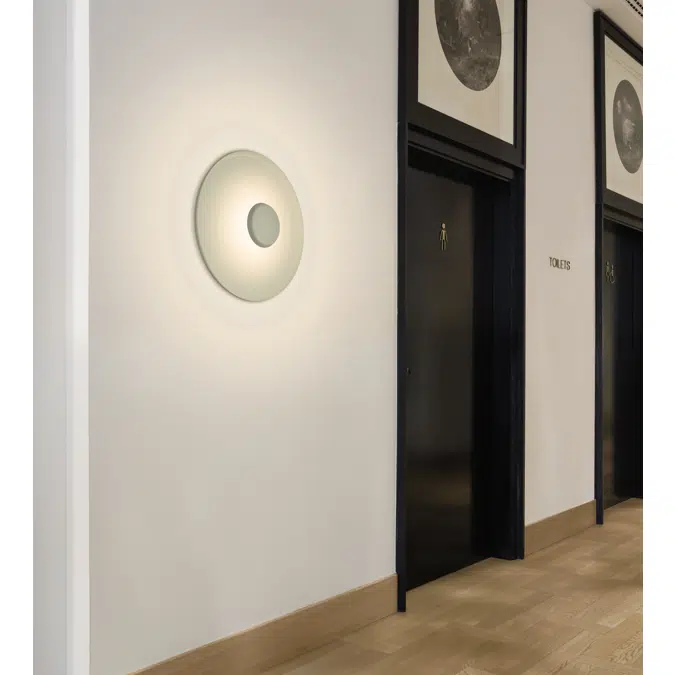 Top 1160 wall or ceiling L