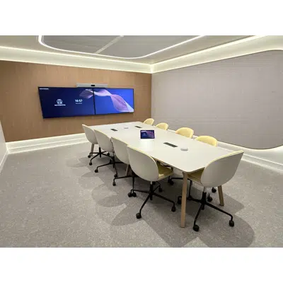 Image for Cisco Medium Collaboration Room (Portrait)