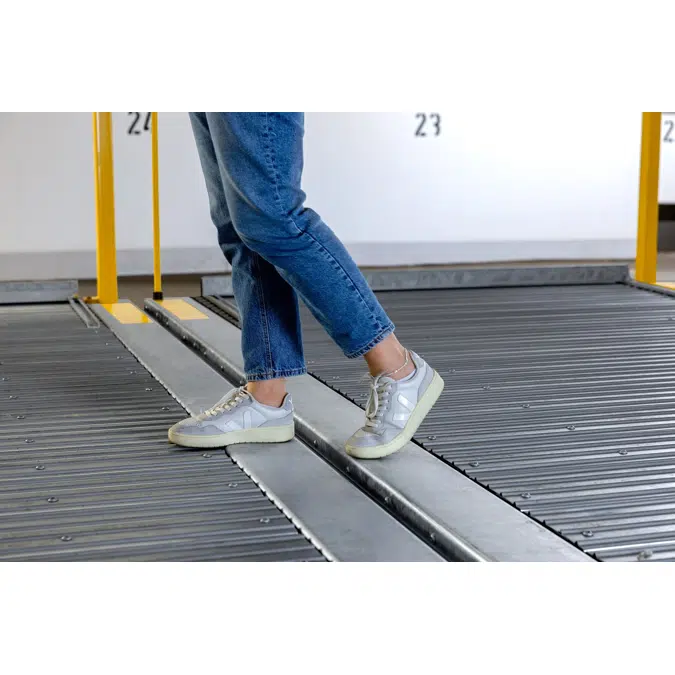 Woehr Parking Platform 601