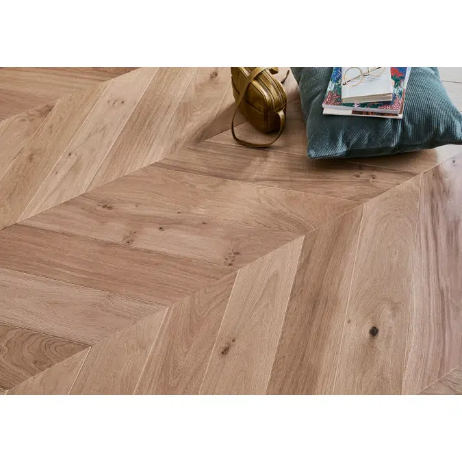 Wood floor French oak Authentic Café crème, Chevron