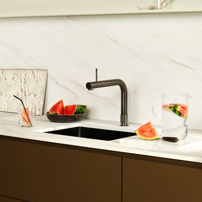 Tap Front Quooker